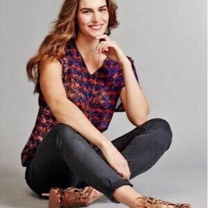 Cabi Women's The Bonus Print Sleeveless Top Red Blue Size L